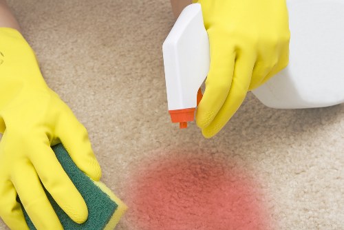 Kitchen end of tenancy cleaning details in E8