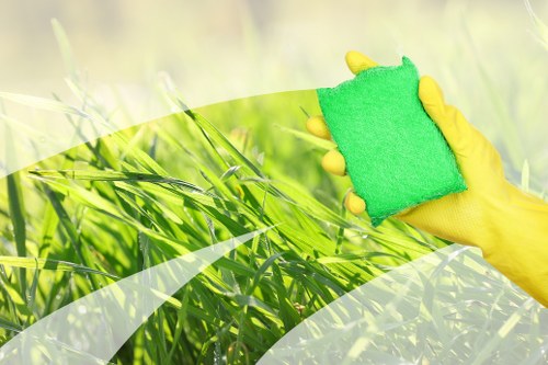 Professional office cleaning in E8 for local businesses and workspaces