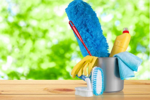 Office cleaning checklist and equipment for E8 business premises
