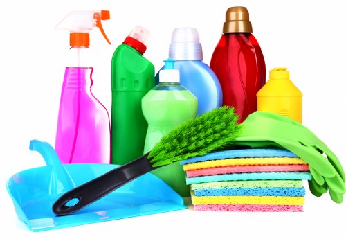 Local regular cleaning service for E8 homes and flats