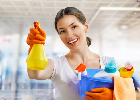 Local E8 cleaning service focused on detail and hygiene