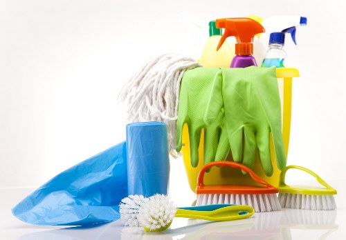 Thorough kitchen and bathroom cleaning in East London E8