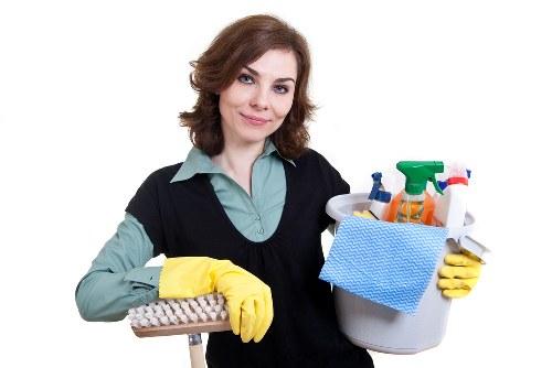 Deep cleaning for E8 kitchens and shared living spaces