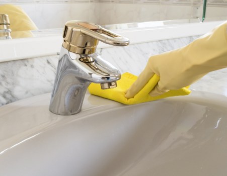 Curtain cleaning for homes, offices, and shops in E8